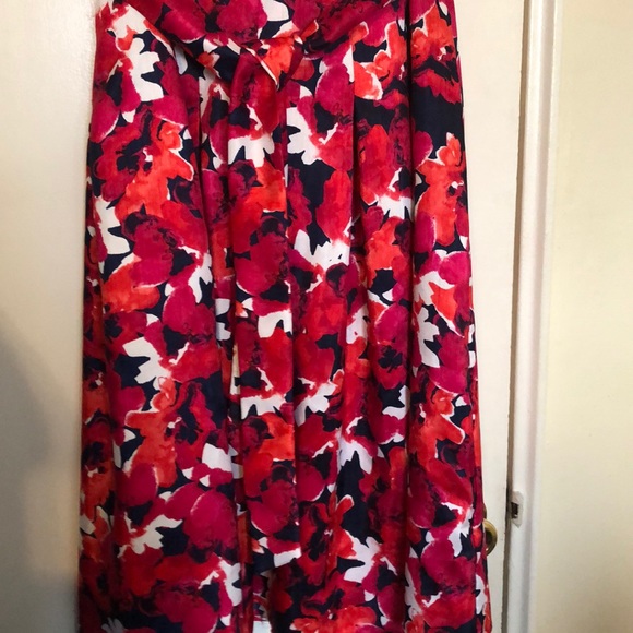 Dress - Picture 2 of 6